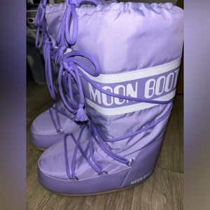 Lavender Moon Boot